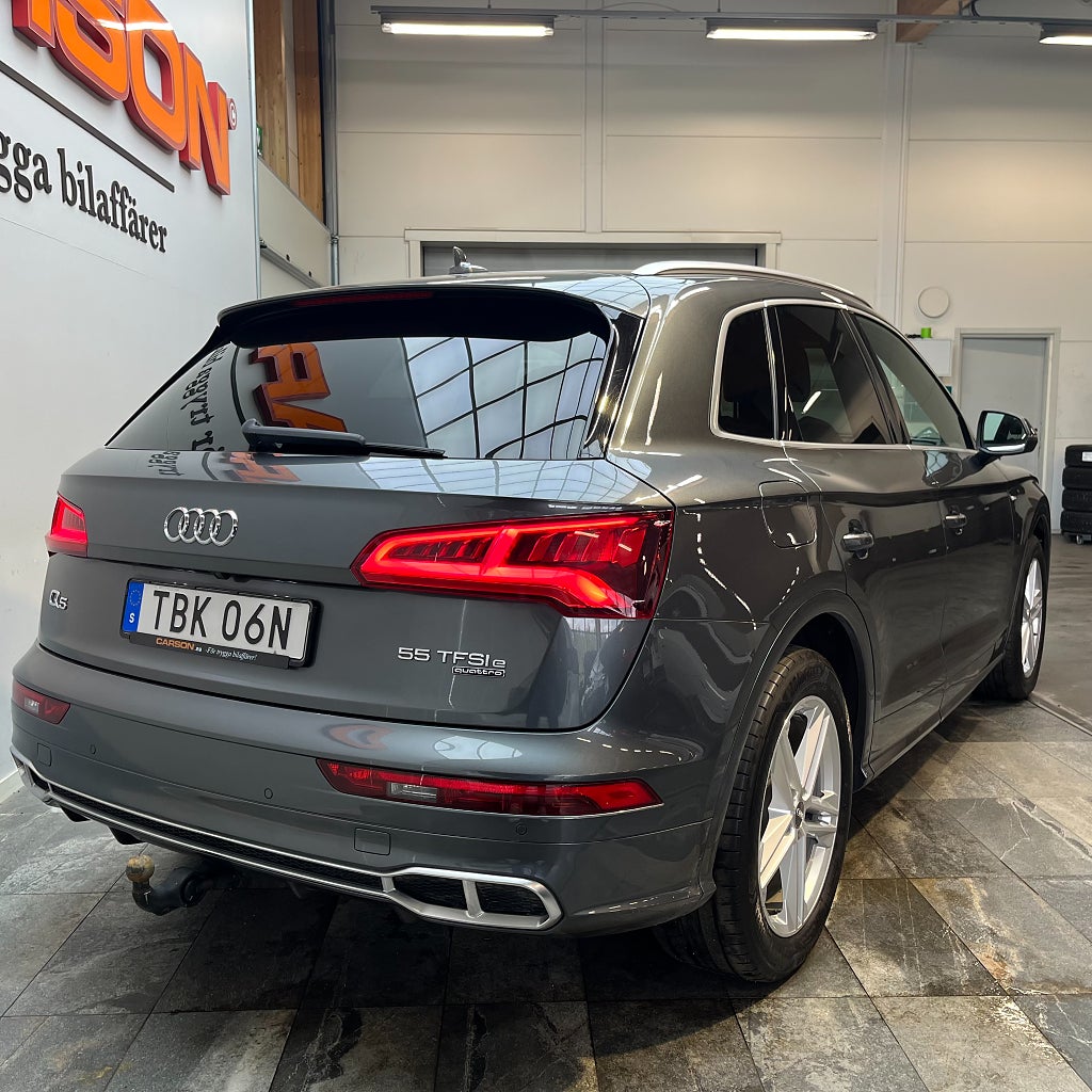 Audi Q5 4,99% 55 TFSI e quattro S Line Carplay Matrix Panorama