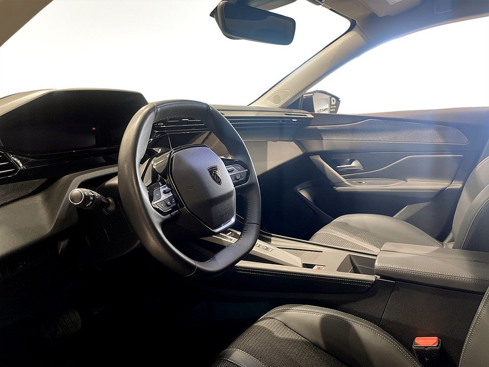 Bild på Peugeot 308 sw SW Allure Pack 1.2 PT 130hk Aut CARPLAY NAVI