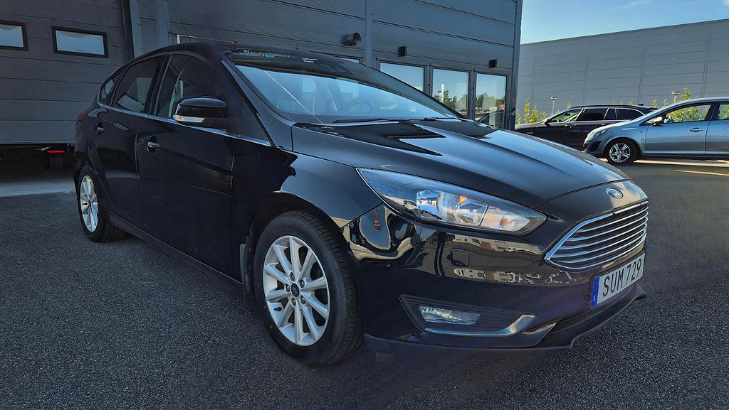 Ford Focus 1.0 EcoBoost Titanium EU6 Nybes Ny kamrem/service 