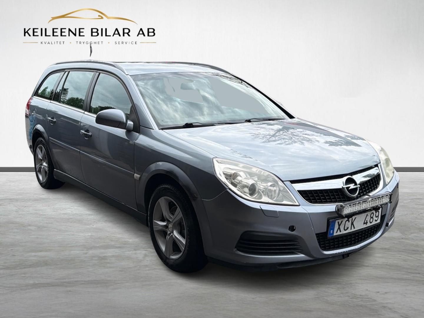 Opel Vectra Caravan 2.2 Direct Euro 4 2006, kuva 4/10