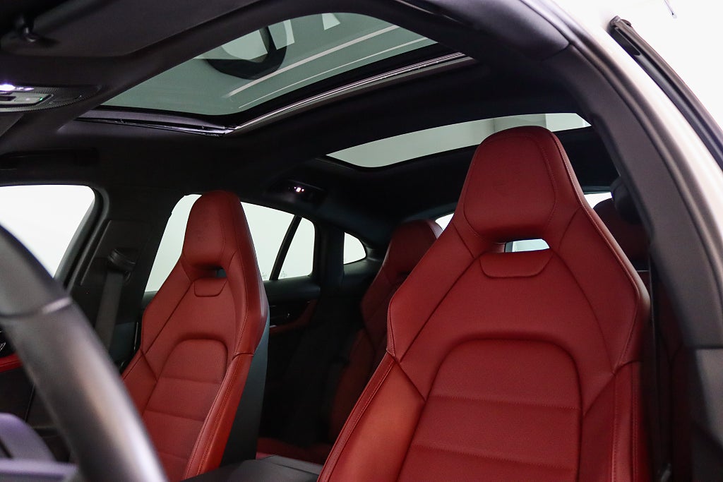 Porsche Panamera 4S E-Hybrid MOMS Sport Chrono Pano Bose Sportavgas