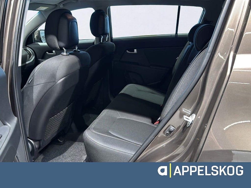 Kia Sportage 2,0 CRDI AWD |RÄNTA 3,99%|V-HJUL INGÅR| thumbnail