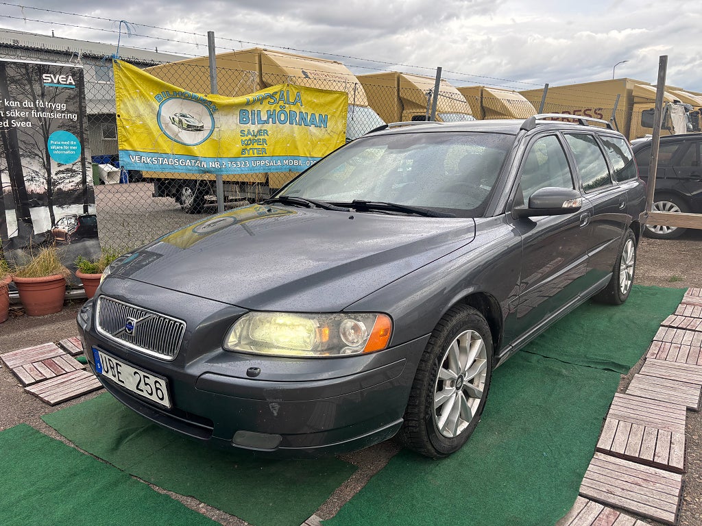 Volvo V70 2.5T Classic, Momentum 
