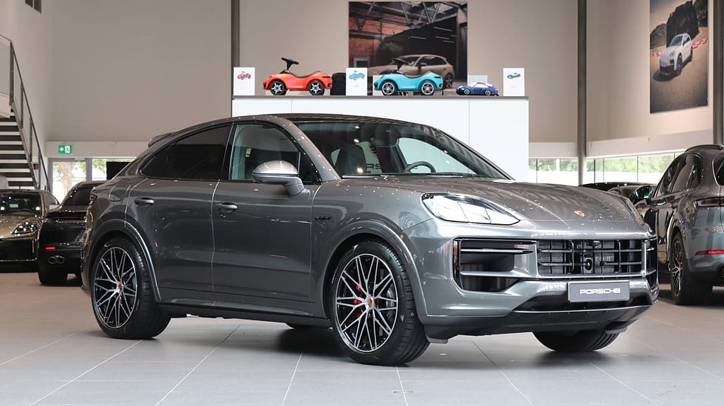 Porsche Cayenne S E-Hybrid Coupé Black Edition 2,95%
