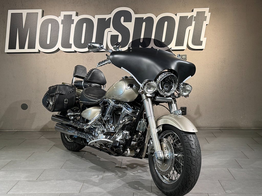 Yamaha XV1600 WILDSTAR