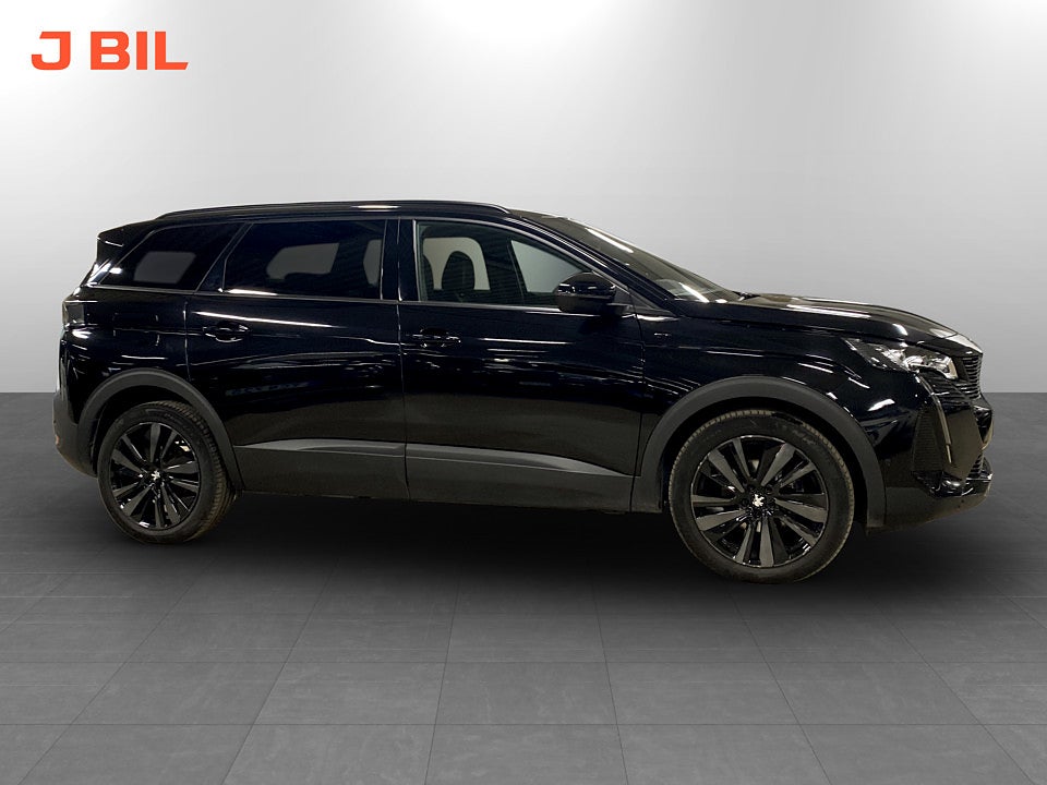Bild på Peugeot 5008 GT Black Pack 1.2 PT 130hk Aut - 7-SITS, B-KAMERA