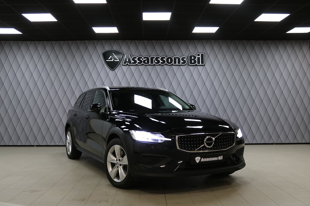 Volvo V60 Cross Country D4 AWD Momentum Euro 6 Leasebar