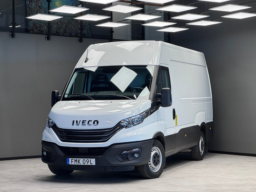 Iveco Daily 35-140 Skåpbil / Värmare / BT 