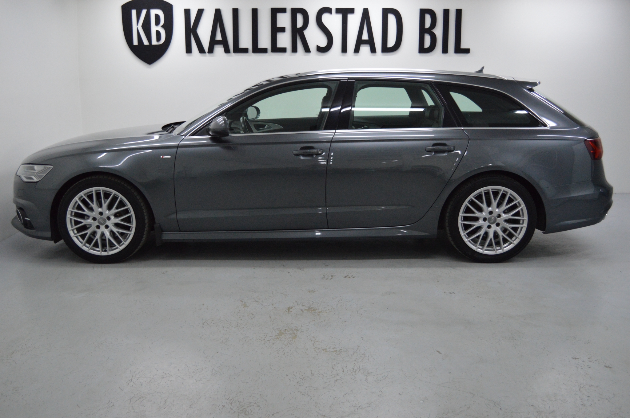Audi A6 2018, bild 5/64