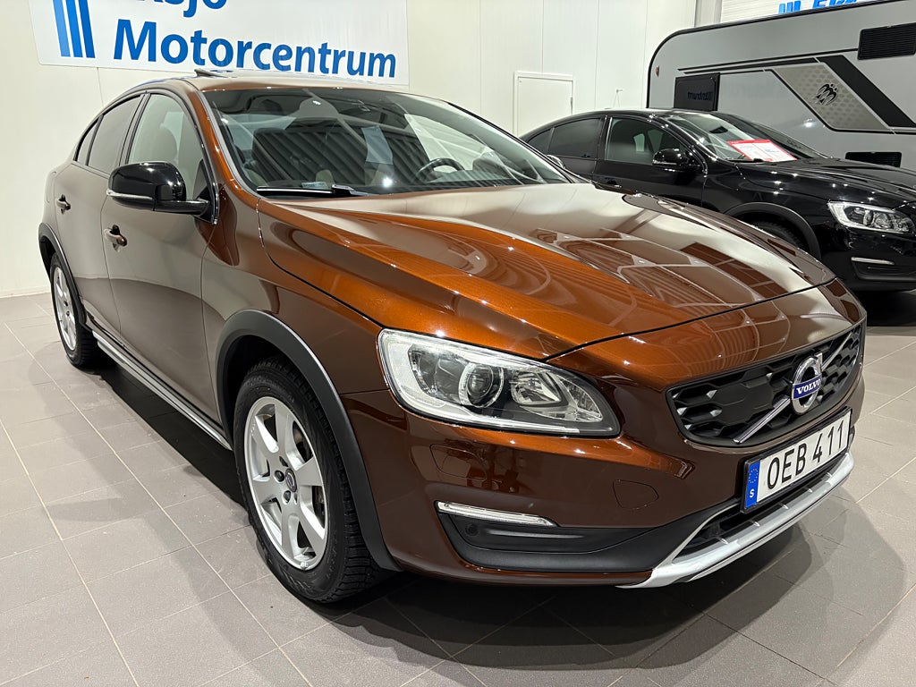 Volvo S60 Cross Country D4 AWD Geartronic Summum*HK Ljudpaket*