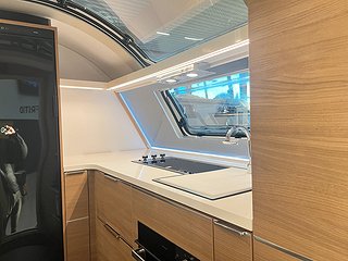 Husvagn, 1-axl Adria ADORA 613 HT 10 av 29
