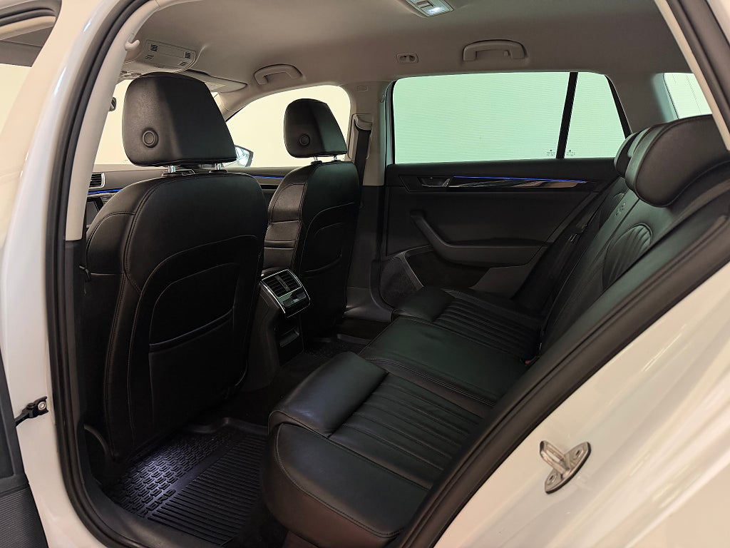 Skoda Superb 2016 - miniatyr 10