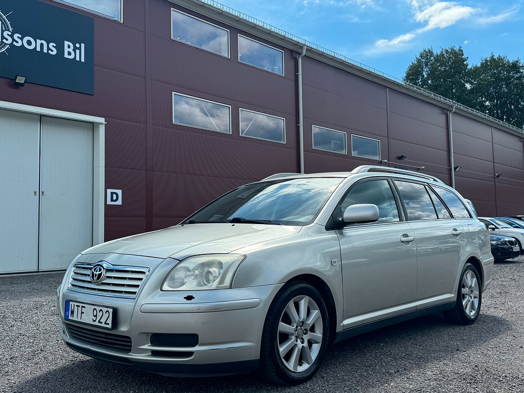 Toyota Avensis Kombi 1.8 VVT-i Dragkrok