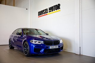 Sedan BMW M5