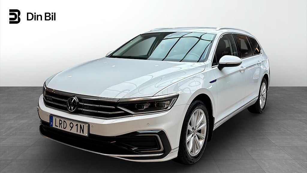 Volkswagen Passat Sportscombi SC GTE 1.4 TSI Executive/Drag/Värmare