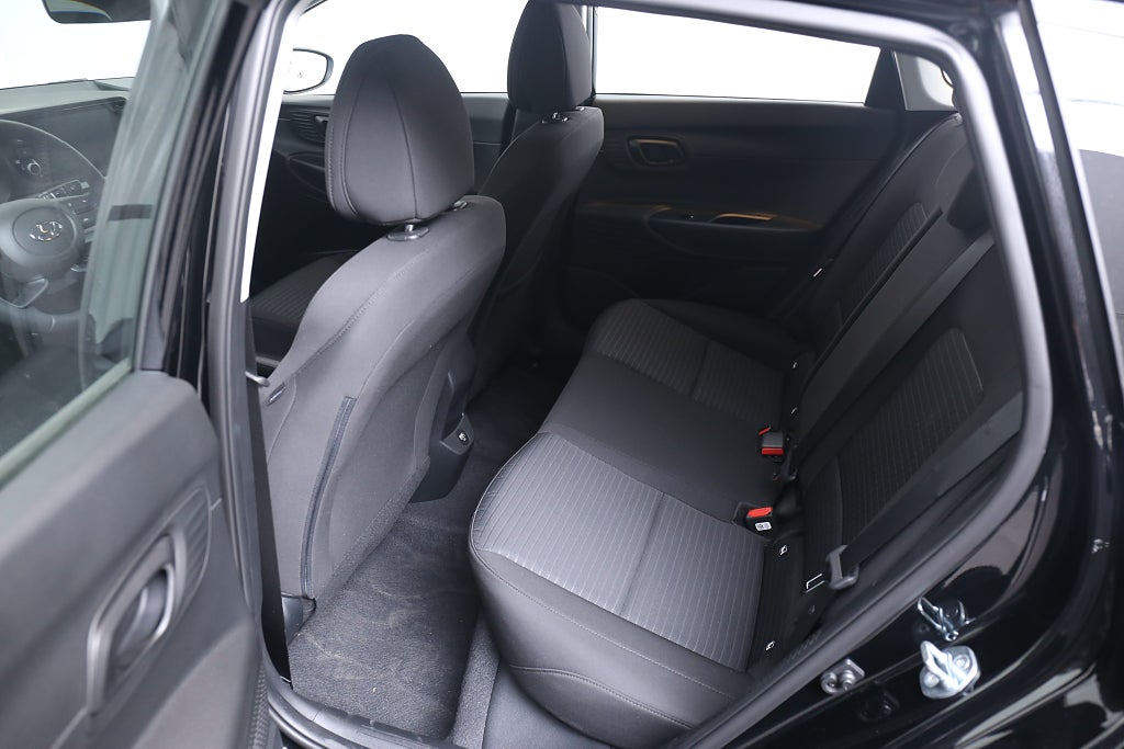 Hyundai i20 1.25 MPi Essential Manuell 0,99% KAMPANJ - 1st kvar 2025