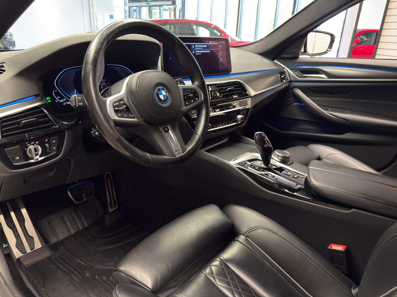 BMW 530e xDrive Touring 292hk M Sport|Drag|Komfortstolar 2023 - miniatyr 11