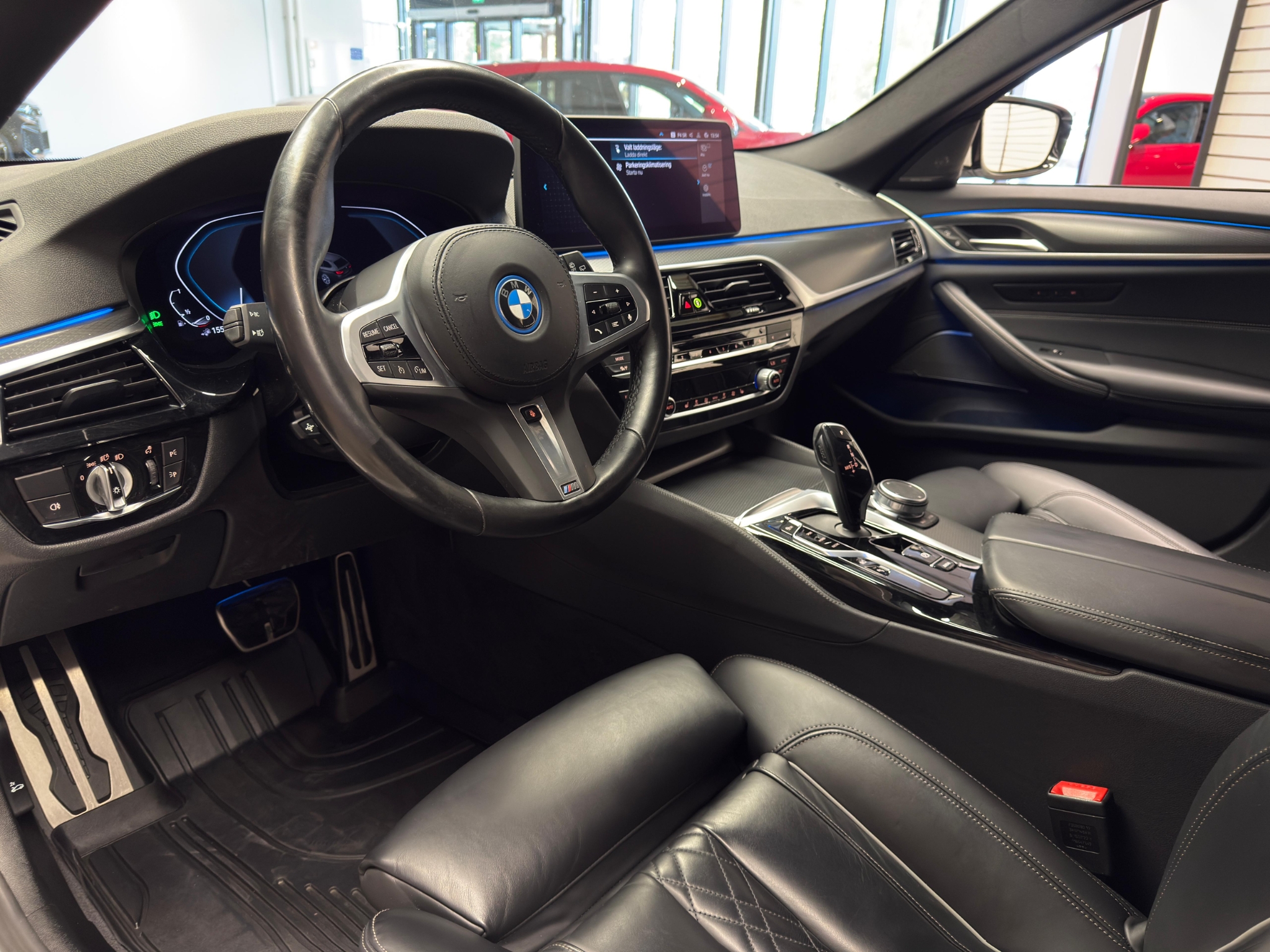 BMW 530e xDrive Touring 292hk M Sport|Drag|Komfortstolar 2023 - miniatyr 41