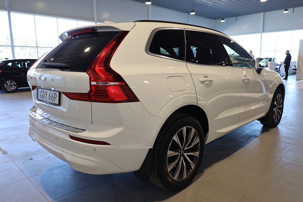 Volvo XC60 B4 AUT Momentum Advanced Navi Kamera Keyless CarPlay 2022