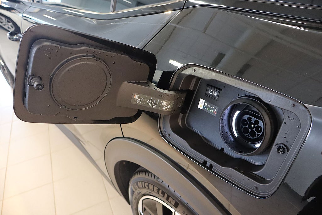 Bild på Peugeot 408 GT PHEV 224hk Aut - B-KAMERA, CARPLAY