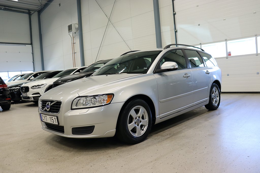 Volvo V50 D2 Kamrembytt Drag 2-Ägare P-Värm 115hk