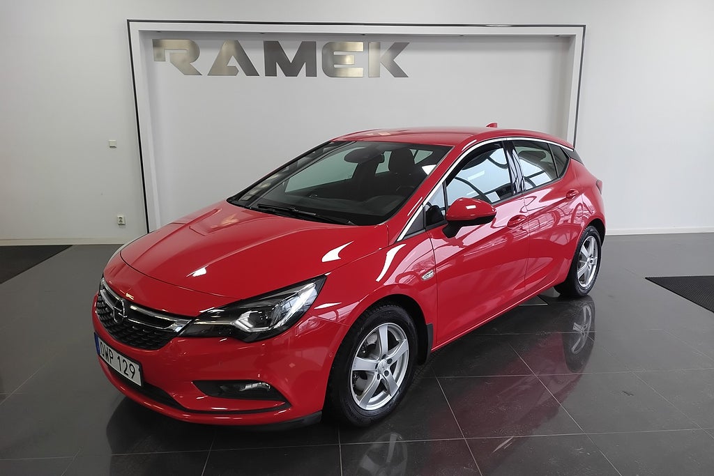 Opel Astra 1.6 Automat EDIT Dynamic Drag Backkamera Nyservad