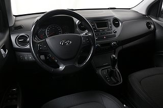 Halvkombi Hyundai i10 8 av 18