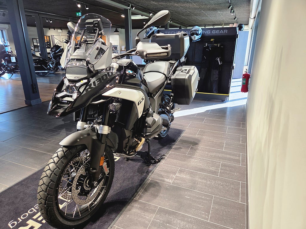 BMW R1300GS/Nu:290.295kr/Ränta 3,45%/Touring pack & Väskor ingår
