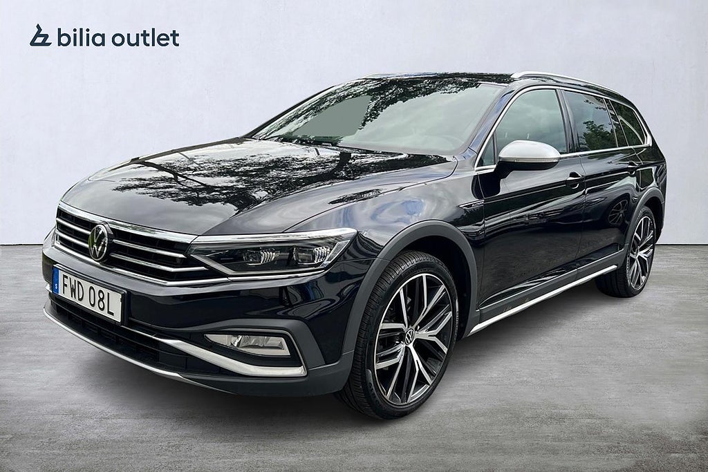 Volkswagen Passat Alltrack 2.0 TDI DPF SCR 4Motion Alltrack Drag Pano Värmare Moms