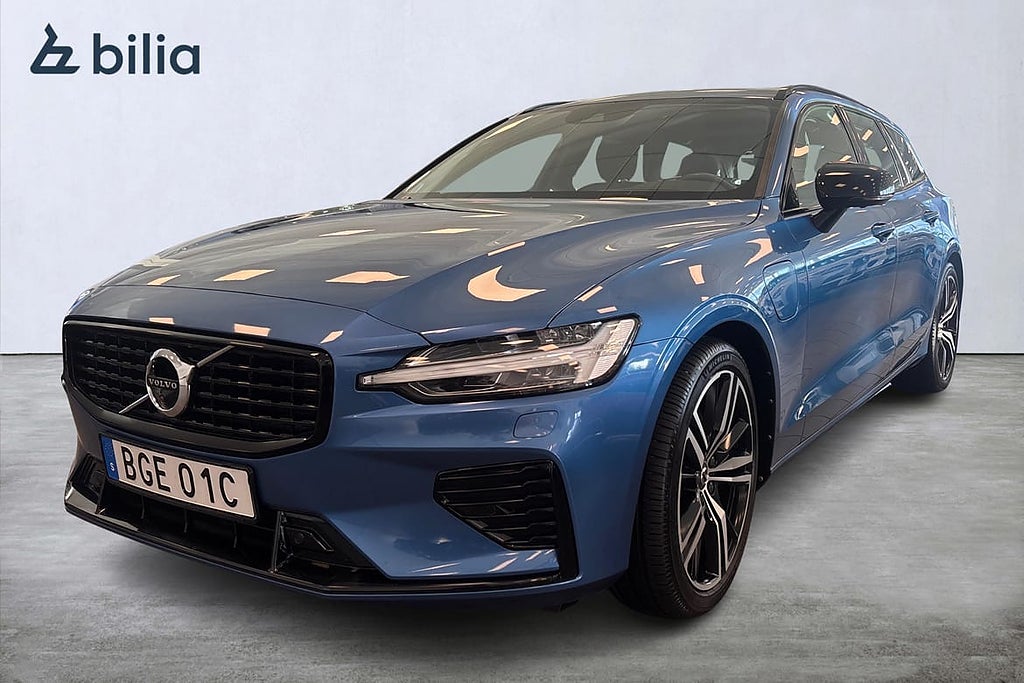 Volvo V60 Recharge T8 R-Design, Dragkrok, Panoramaglastak...