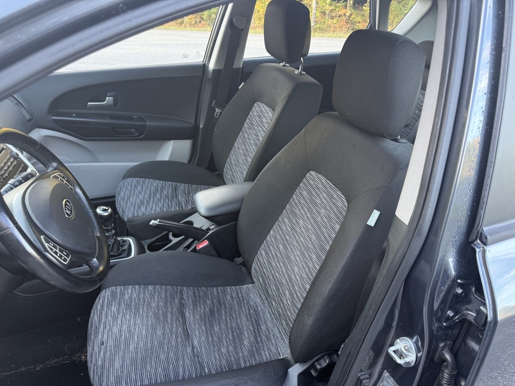 Kia Ceed cee'd 1.6 CVVT EX Euro 4 2009, bild 2/10