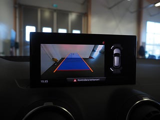 Kombi Audi Q2 18 av 21