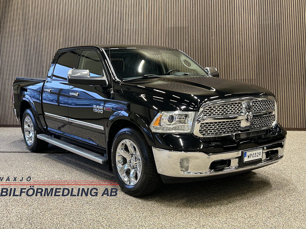 RAM 1500 Crew Cab 3.0 V6 EcoDiesel 4x4 Laramie *Luft Taklucka*