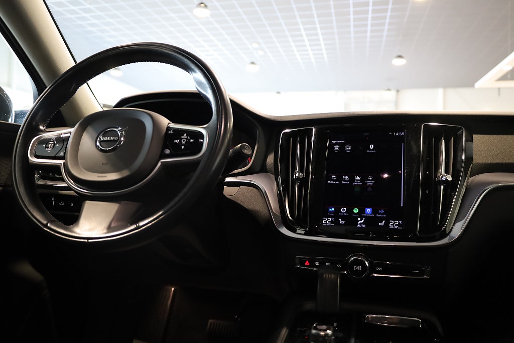 Volvo V60 Recharge T6 AWD AUT Inscription Drag VOC Keyless 2021