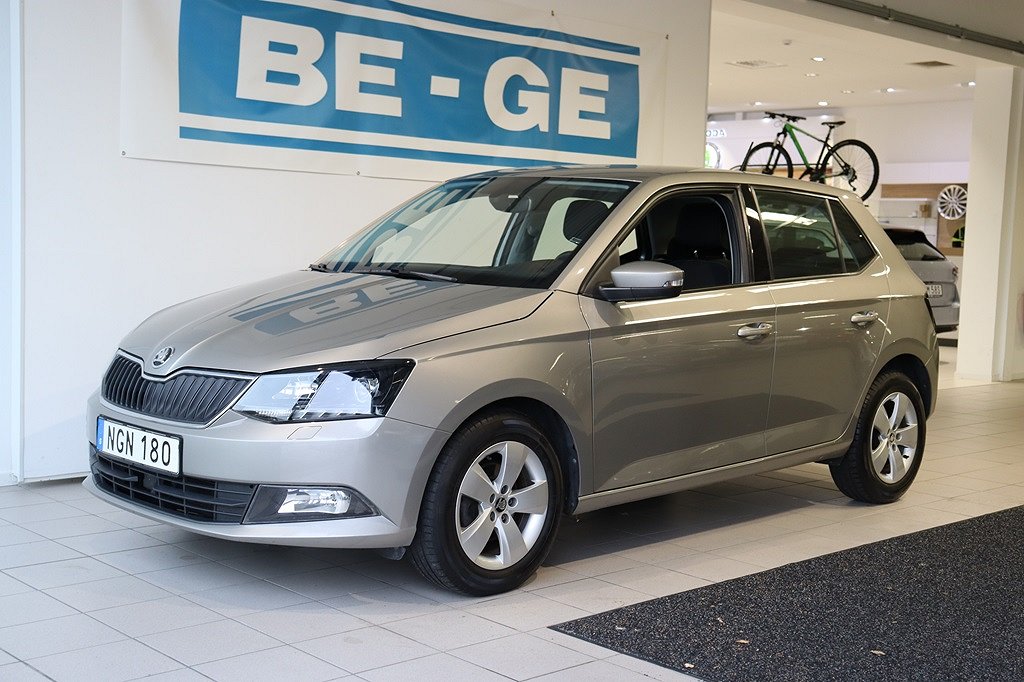 Skoda Fabia STYLE 1.2 TSI 90HK Bluetooth P-sensor