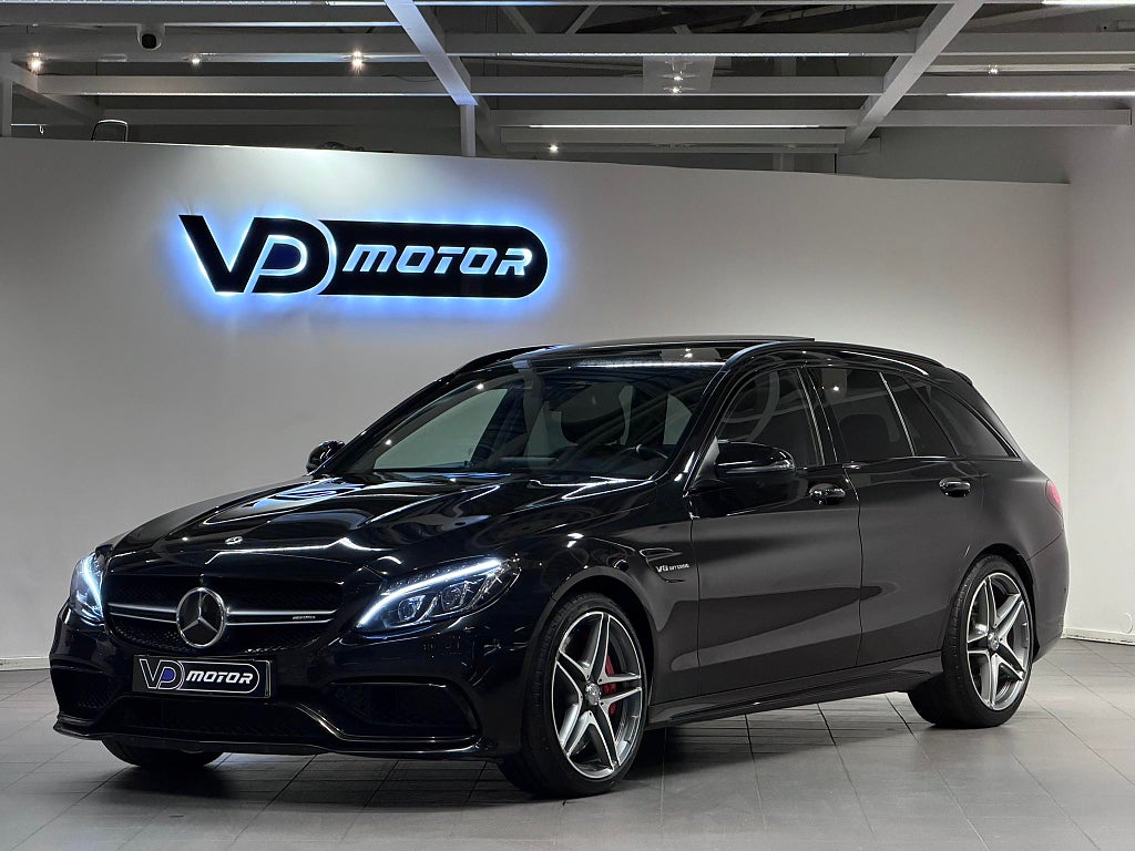 Mercedes-Benz AMG C 63 S Panorama Burmester 360 DS+ 510hk