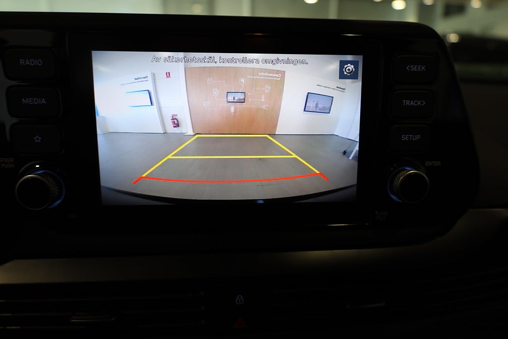 Hyundai i20 1.0 T-GDI DCT Essential Kamera CarPlay Rattvärme Leasba 2022