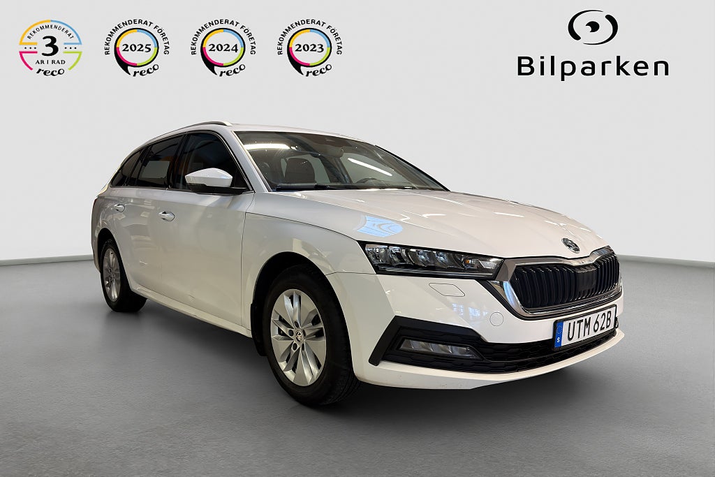 Skoda Octavia Kombi 2.0 TDI CarPlay | Rattvärme | Värmare | Drag | Kamera