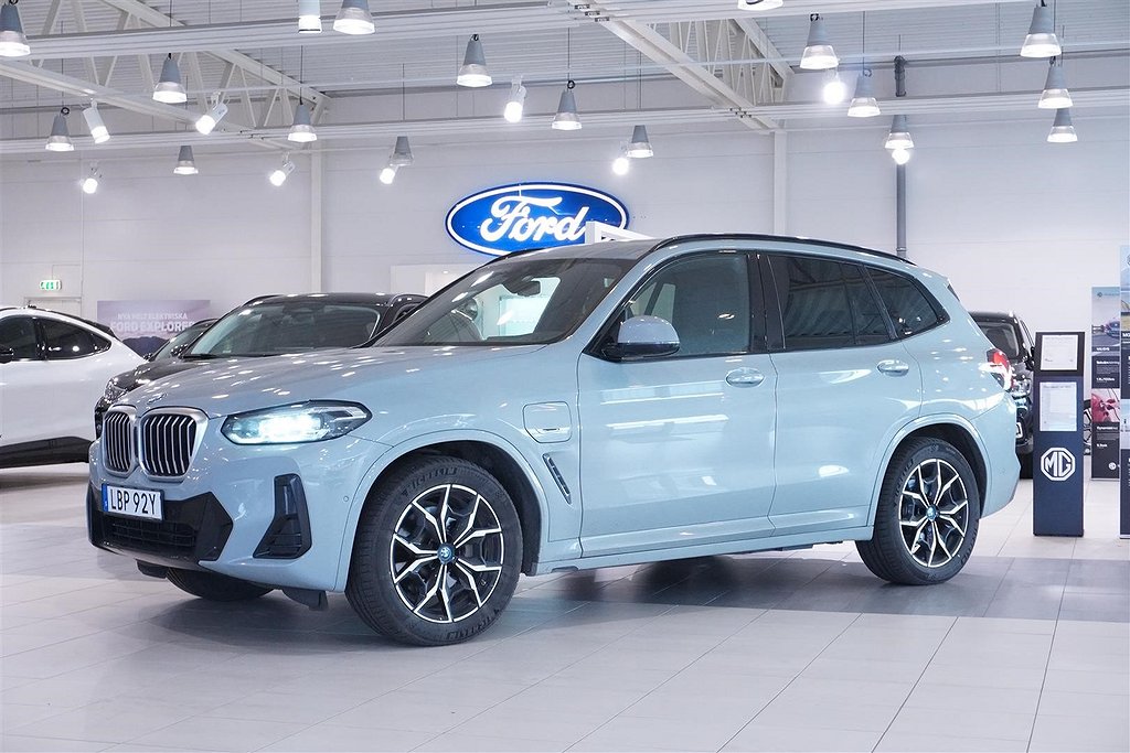 BMW X3 xDrive30e 292hk M-Sport Drag Moms