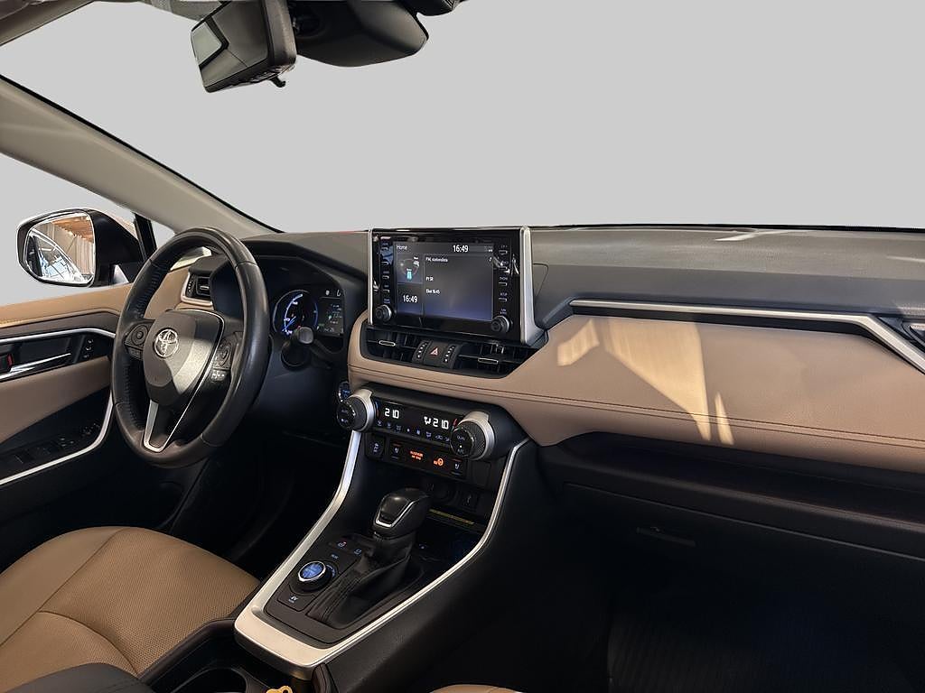 Toyota RAV4 2020 - miniatyr 5