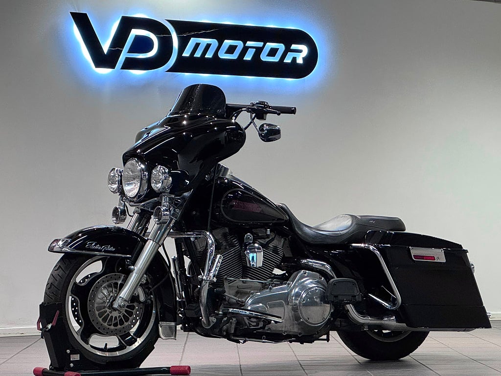 Harley-Davidson Electra Glide Extended Bags Effektsystem Öppet Insug 96" TC