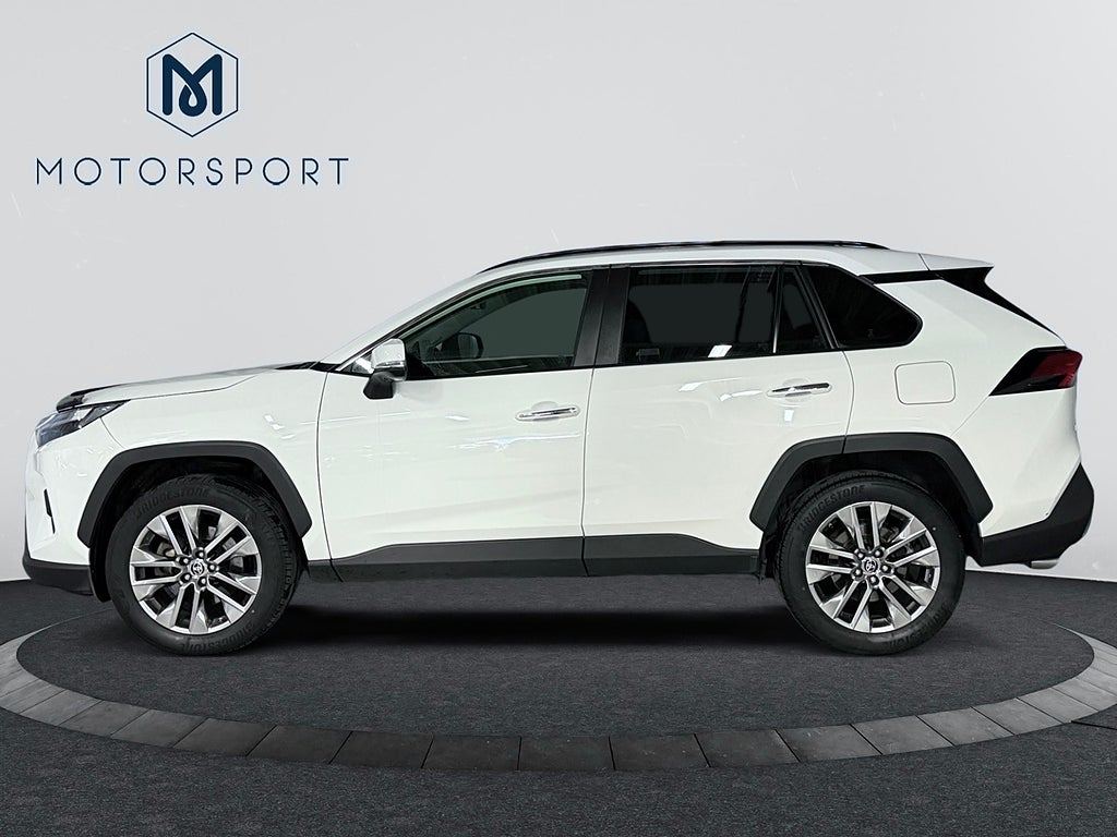Toyota RAV4 Hybrid AWD-i Executive Premium Adapt-farth Skinn 360° bild 2