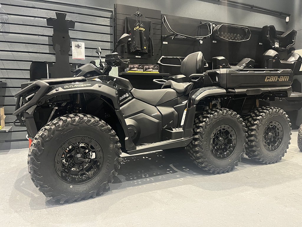 Can-Am Outlander Max 6X6 Backcountry 1000R *NYHET* 