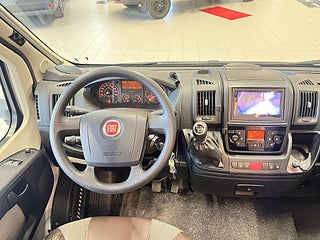 Husbil-halvintegrerad Dethleffs T 6611 22 av 23