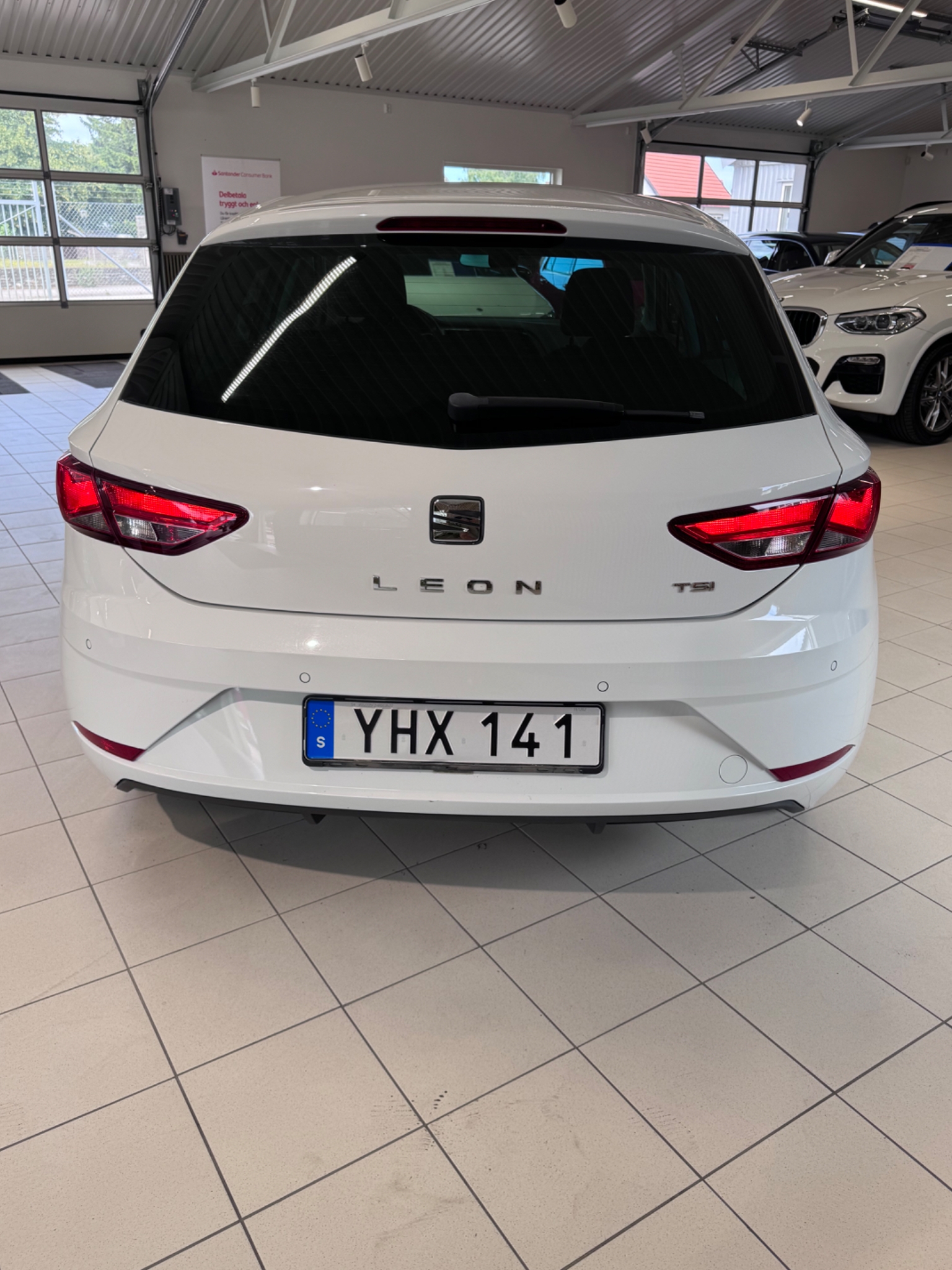 Seat Leon 1.2 TSI Style 5-d 2017, kuva 6/43