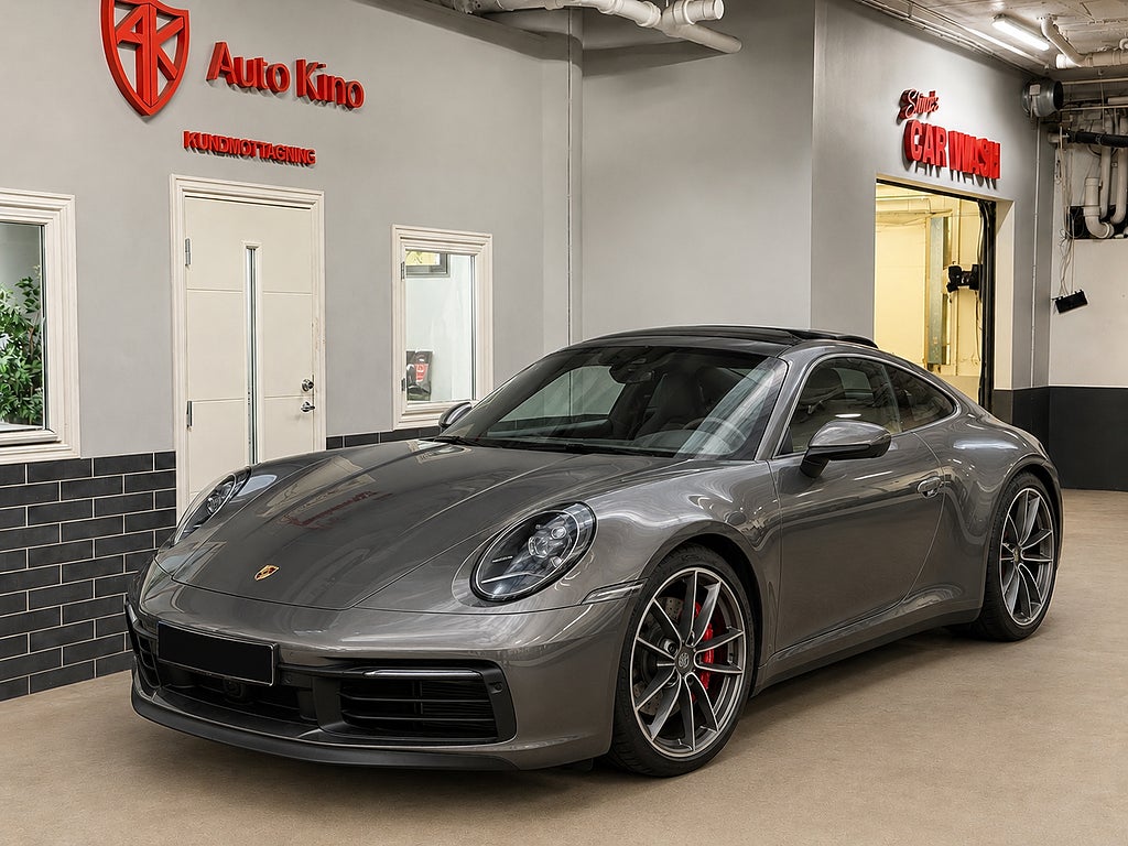 Porsche 911 992 Carrera 4S PDK Carrera 4S Bose Panorama Nya Däck