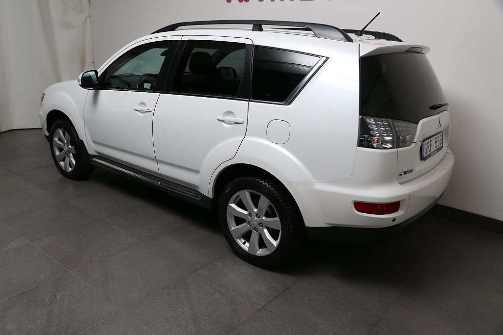 Mitsubishi Outlander 2,4 MIVEC 170hk Comfort AWD 5-Sits 2011