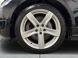 Volvo V60 Recharge T6 AWD Aut R-Design Drag Kamera Navi Skinn Psens S&V