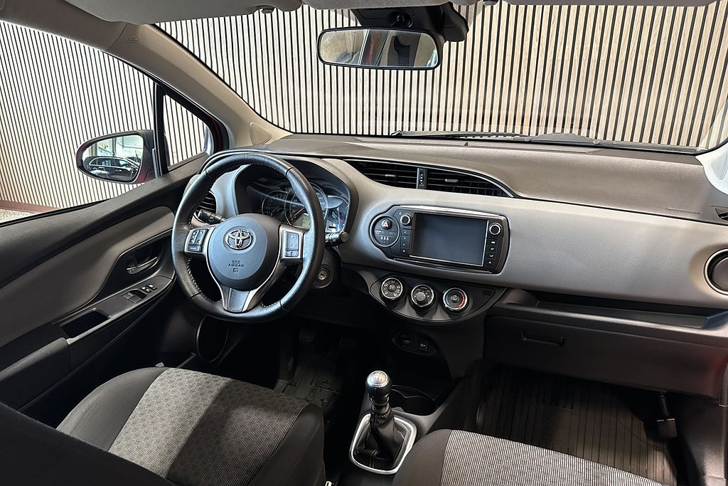 Toyota Yaris 5-dörrar 1.33 Dual VVT-i Active, Edition Feel