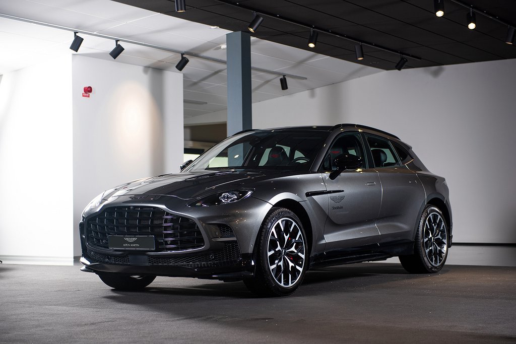 Aston Martin DBX707 4,0 V8 707 hk